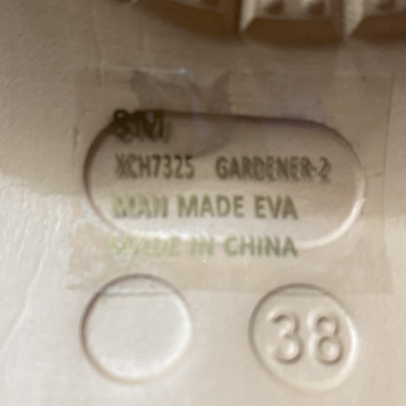 Leopard Print Platform Clogs for Women with 12 charms 
US size 7 1/2 - Picture 7 of 7